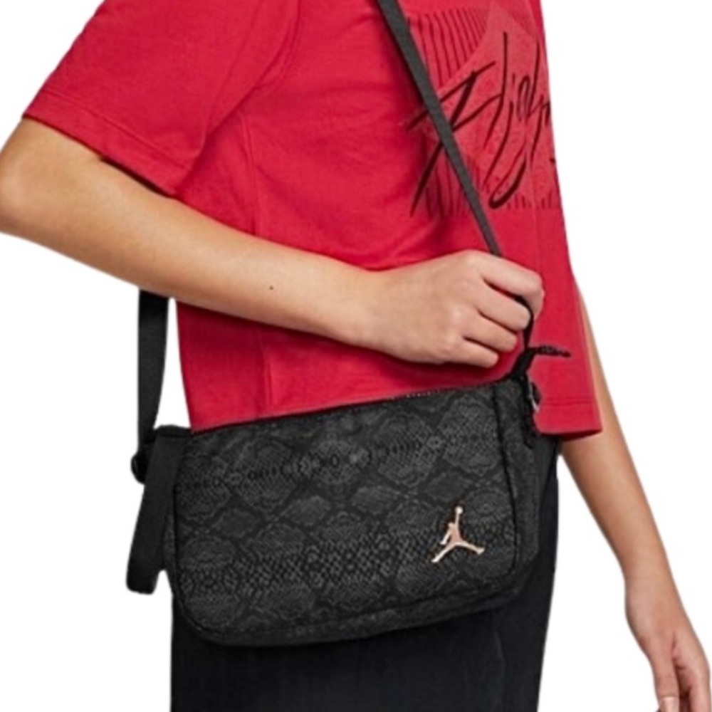 NWOT Nike Jordan Jumpman Python Snake Print Crossbody Bag